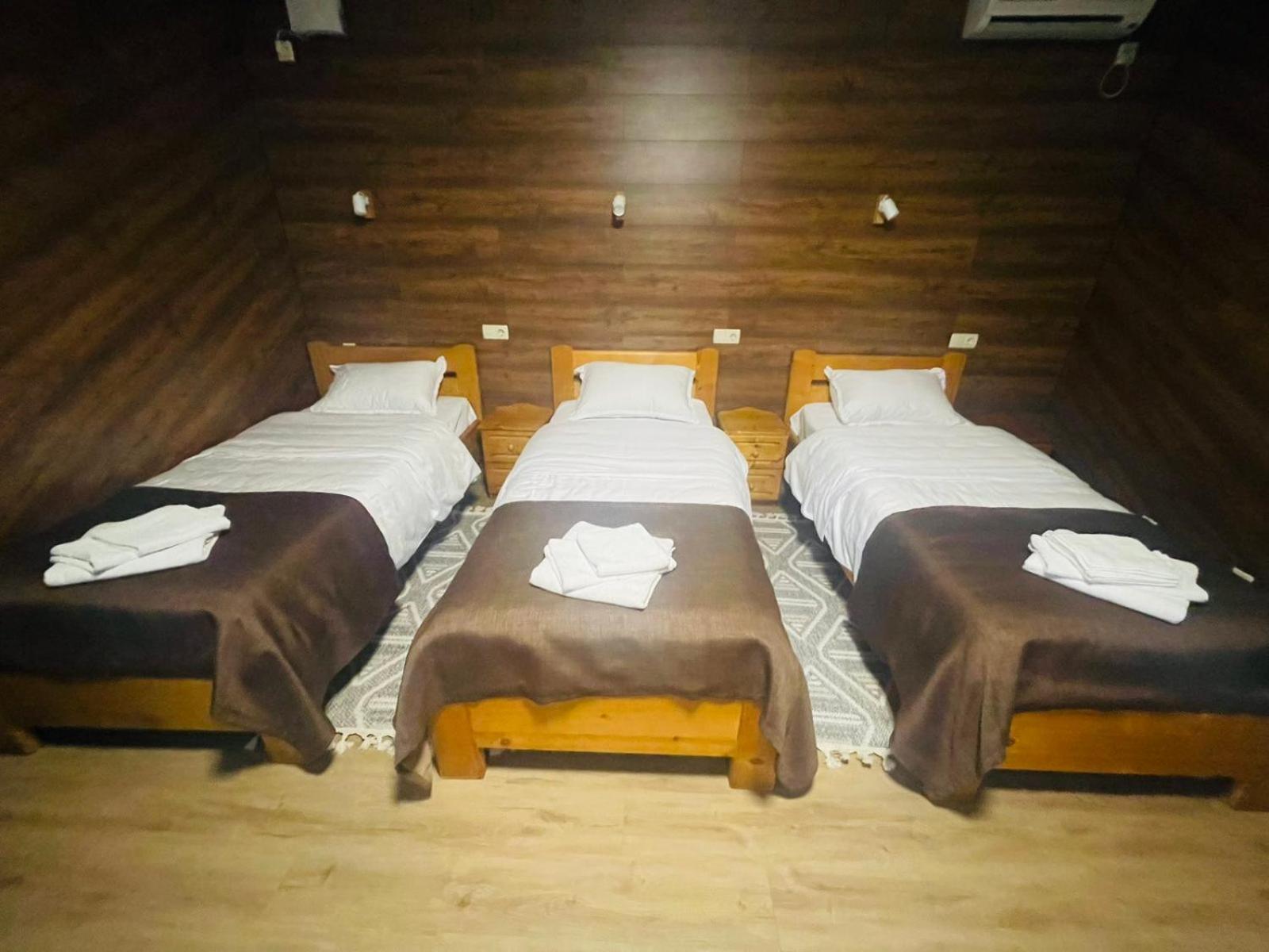 فندق Ethno Complex Ukrayinske Selo Buzovaya المظهر الخارجي الصورة