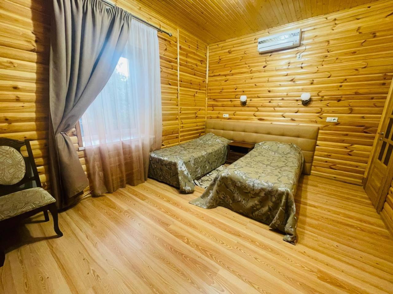 فندق Ethno Complex Ukrayinske Selo Buzovaya المظهر الخارجي الصورة
