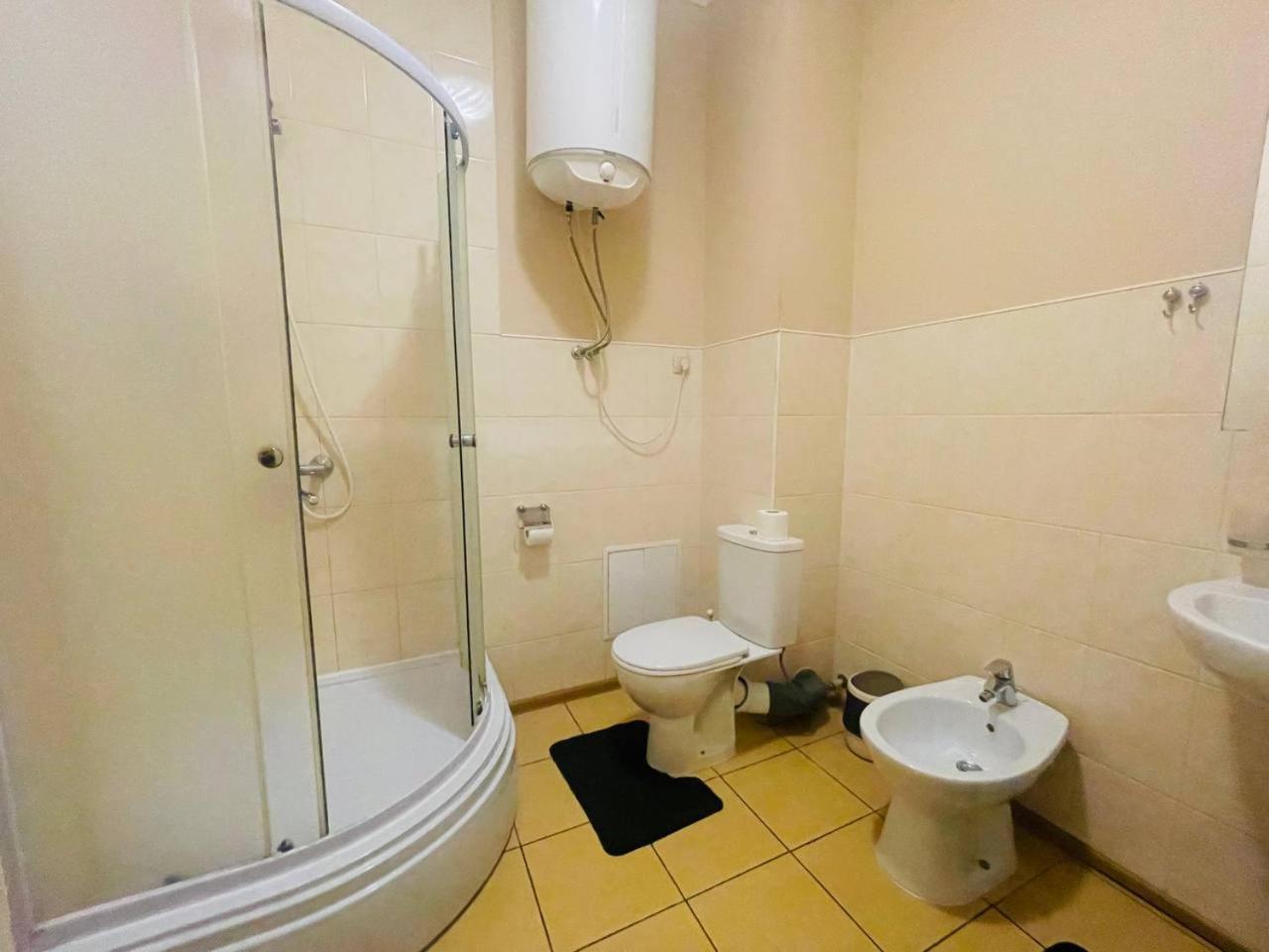 فندق Ethno Complex Ukrayinske Selo Buzovaya المظهر الخارجي الصورة